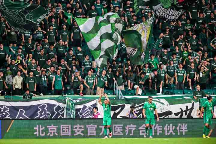 期待!博主:新工体明天将有首个巨型悬挂TIFO,效果非常震撼